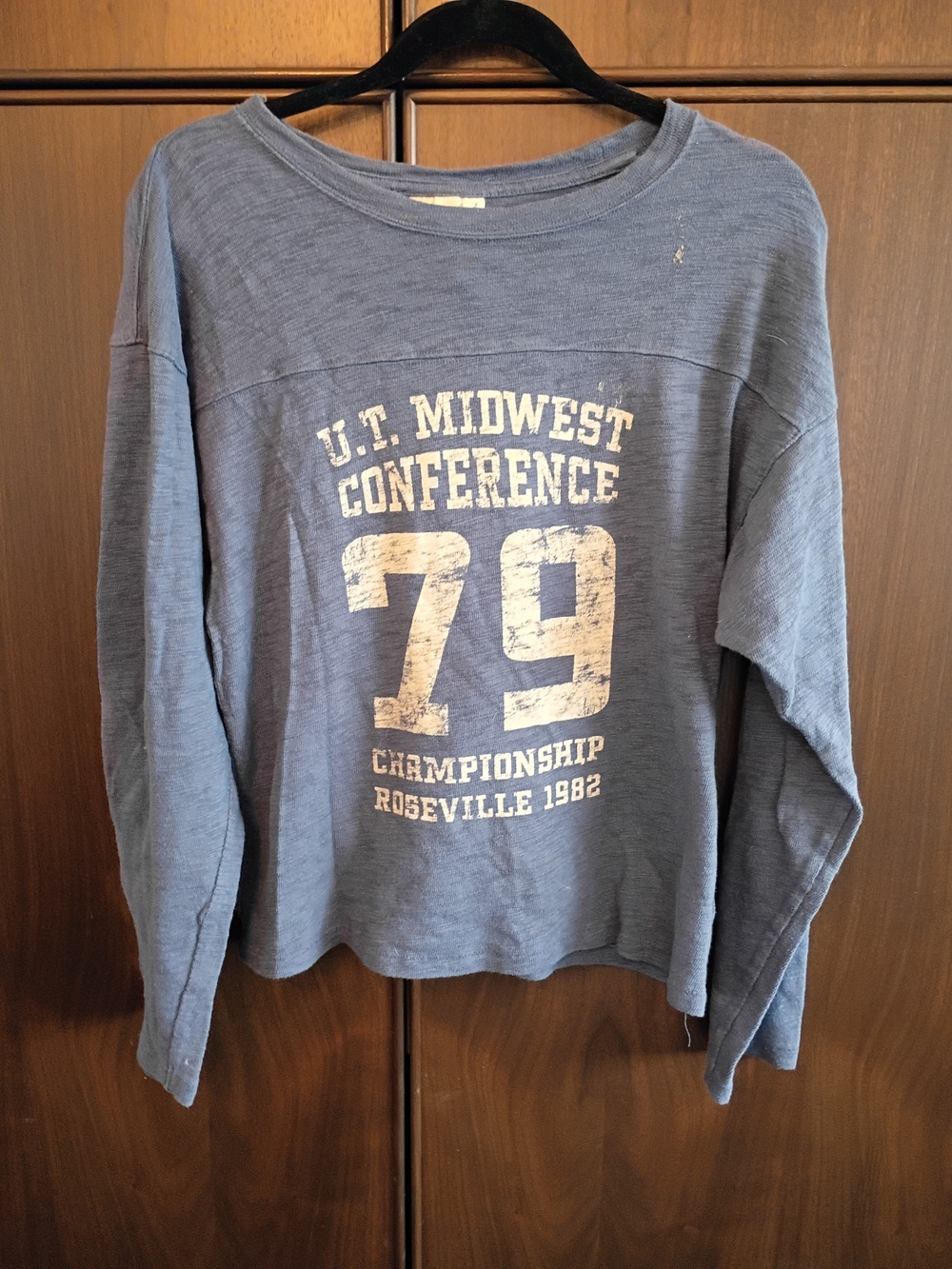 Universal Thread Blue Long Sleeve Graphic Tee